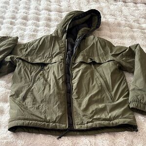 American Eagle Ski Puffer jacket size M